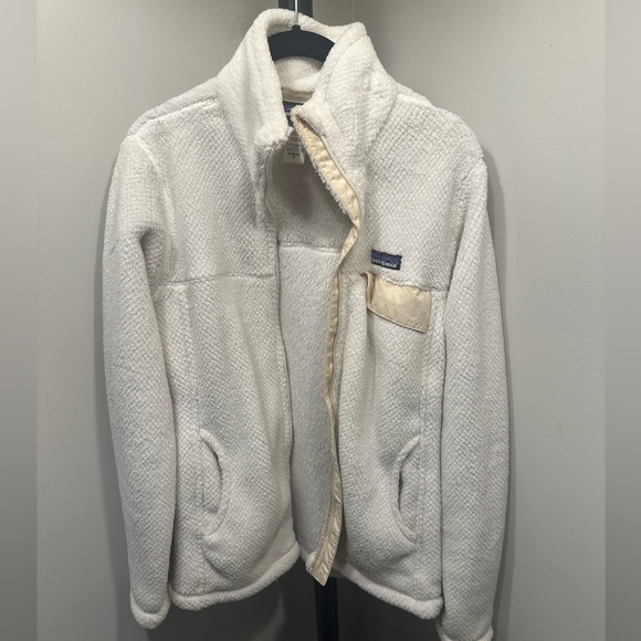 Patagonia Cream Fleece Jacket - Picture 1 of 2